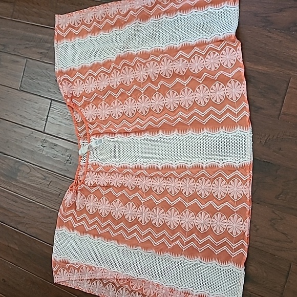 Chico's Salmon & Creamy White Embroidered Oversized Pancho size L/XL - Picture 3 of 10